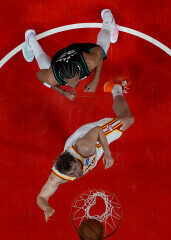 Jock Landale,Donovan Clingan