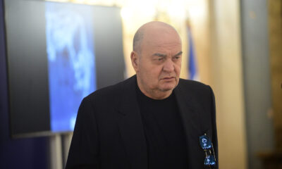 Commemoration of the death of Yugoslav basketball legend Drazen Praja Dalipagic held in Belgrade City Assembly. Komemoracija povodom smrti legende jugoslovenske kosarke Drazena Praje Dalipagica odrzana je u Skupstini grada Beograda.