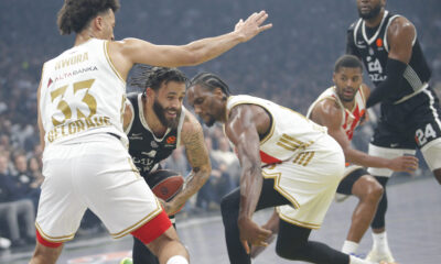 The match of the 15th round of the Turkish Airlines Euroleague between KK Partizan Mozzart Bet and KK Crvena zvezda Meridianbet was played at the Belgrade Arena. Utakmica 15. kola Turkish Airlines Evrolige izmedju KK Partizan Mozzart Bet i KK Crvena zvezda Meridianbet odigrana je u Beogradskoj Areni.