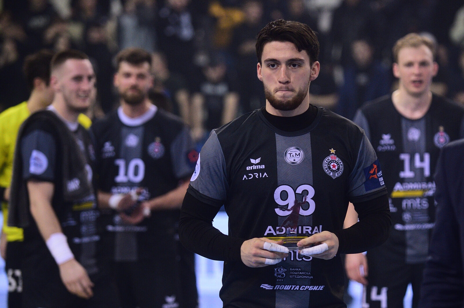 The match of the 15th round of the ARKUS league for handball players between RK Partizan AdmiralBet and RK Crvena zvezda Maxbet was played at the SC "Prof. dr Branislav Pokrajac" hall. Utakmica 15. kola ARKUS lige za rukometase izmedju RK Partizan AdmiralBet i RK Crvena zvezda MaxBet odigrana je u hali SC "Prof. dr Branislav Pokrajac".