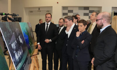 The premiere of the film "Harvest" was held in the mts hall, and on the eve of the premiere of the film, the exhibition "Yellow House - Crime Without Judgment" was presented in the foyer of the mts hall, organized by the Ministry of Culture of Serbia and the Museum of Genocide Victims. Premijera filma "Zetva" odrzana je u mts Dvorani, a uoci premijere filma, u foajeu mts Dvorane predstavljena izlozba "Zuta kuca – zlocin bez presude", u organizaciji Ministarstva kulture Srbije i Muzeja zrtava g