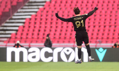 The match of the 20th round of the Mozzart Super League of Serbia between FK Crvena zvezda and FK Cukaricki was played at the Rajko Mitic stadium. Utakmica 20. kola Mozzart Super lige Srbije izmedju FK Crvena zvezda i FK Cukaricki odigrana je na stadionu Rajko Mitic