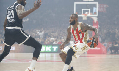 The match of the 35th round of the Turkish Airlines Euroleague between KK Crvena zvezda MeridiaBet and KK Partizan Mozzart Bet was played in the Belgrade Arena. Utakmica 35. kola Turkish Airlines Evrolige izmedju KK Crvena zvezda MeridiaBet i KK Partizan Mozzart Bet odigrana je u Beogradskoj Areni.