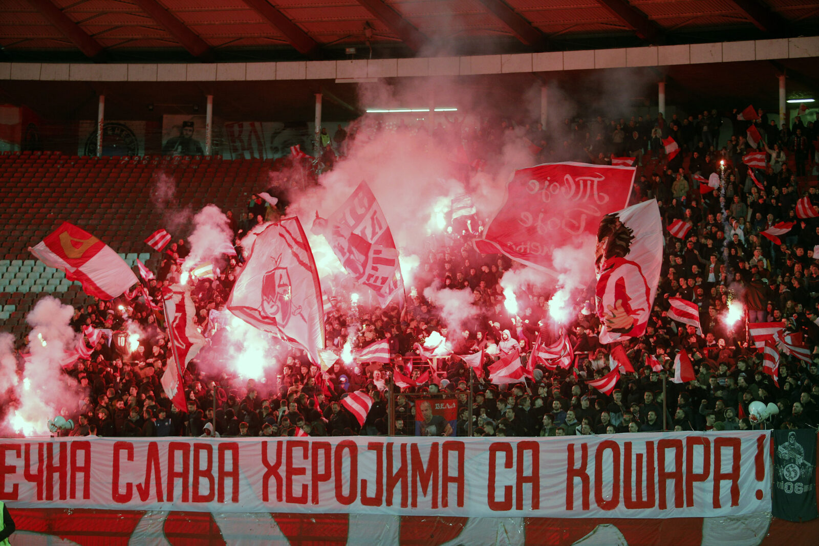 The match of the 30th round of the Mozzart Bet Super League of Serbia between FK Crvena zvezda and FK Spartak Zdrepceva krv was held at the Rajko Mitic stadium. Utakmica 30. kola Mozzart Bet Super liga Srbije izmedju FK Crvena zvezda i FK Spartak Zdrepceva krv odrzana je sa stadionu Rajko Mitic.