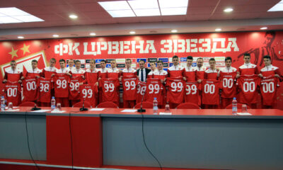 Predstavljanje novih profesionalaca i stipendista FK Crvena Zvezda poniklih u omladinskoj skoli kluba odrzana u media centru FK Crvena Zvezda