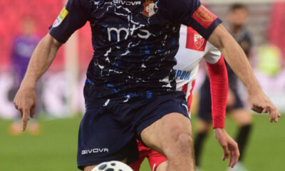 The match of the 26th round of the Mozzart Bet Super League of Serbia between FK Crvena zvezda and FK Napredak was played at the Rajko Mitic stadium. Utakmica 26. kola Mozzart Bet Super liga Srbije izmedju FK Crvena zvezda i FK Napredak odigrana je na stadionu Rajko Mitic.