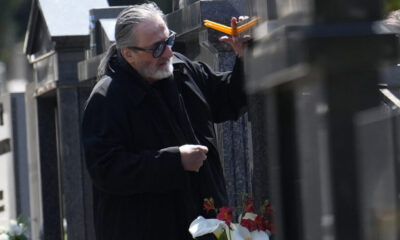 The fourth anniversary of the death of Vidoje Ristovic was marked at the New Cemetery. Na Novom groblju obelezena je cetvrta godisnjica povodom smrti Vidoja Ristovica.