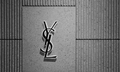 A black and white photo of a saint louis logo