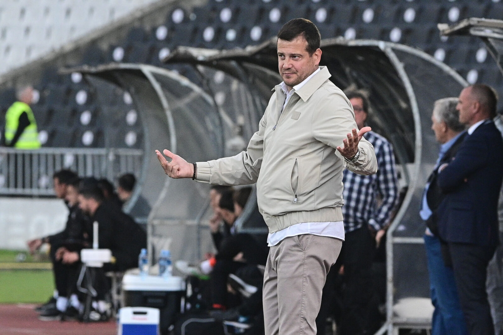 The match of the 34th round of the Mozart Super League of Serbia between FK Partizan and FK Novi Pazar was played at the FK Partizan stadium. Utakmica 34. kola Mozzart Super lige Srbije izmedju FK Partizan i FK Novi Pazar odigrana je na stadion FK Partizan.