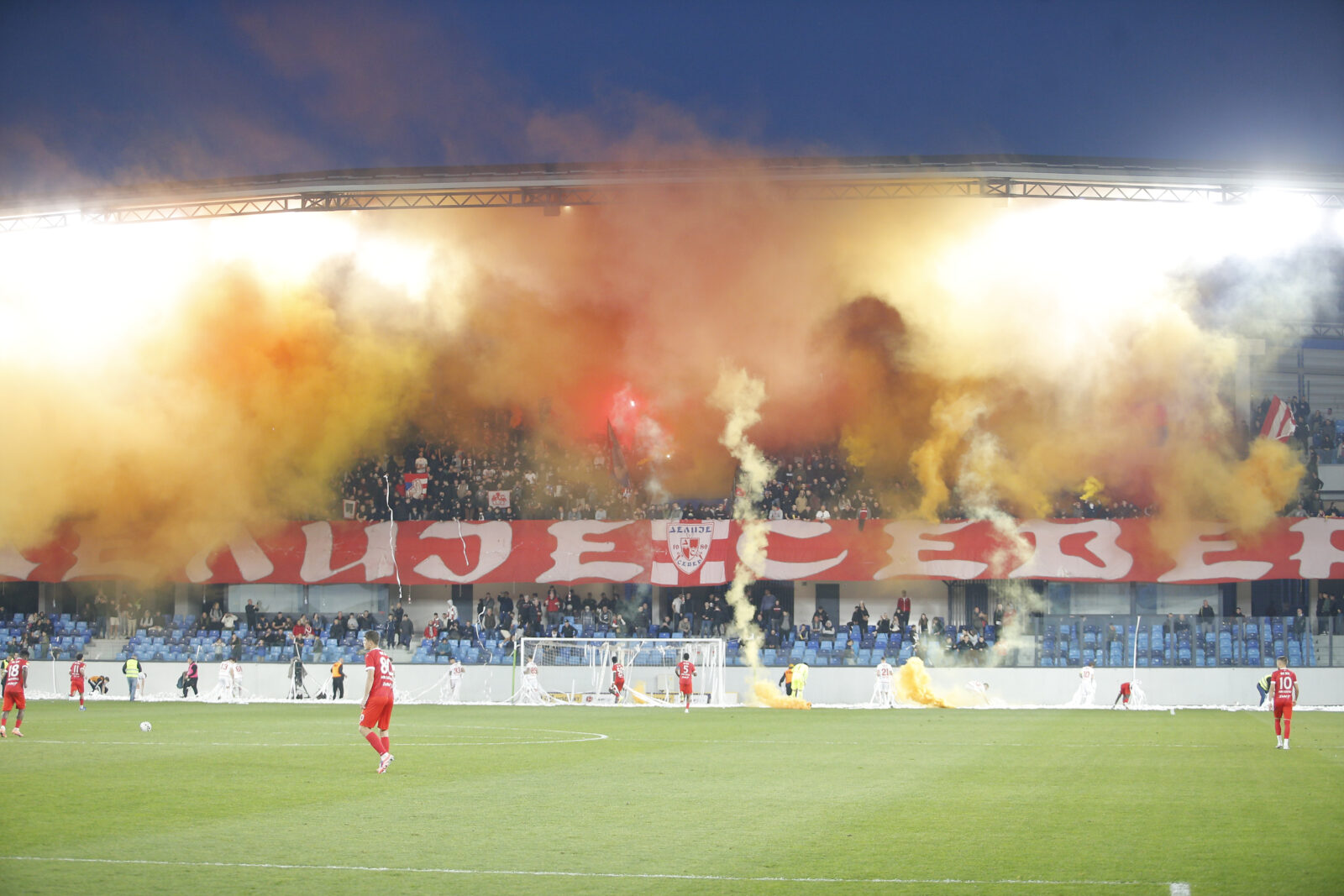 The match of the 27th round of the Mozzart Bet Super League of Serbia between FK IMT and FK Crvena zvezda was played at the Lagator City Stadium in Loznica. Utakmica 27. kola Mozzart Bet Super liga Srbije izmedju FK IMT i FK Crvena zvezda odigrana je na Gradskom stadionu Lagator u Loznici.