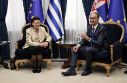 LINA MENDONI, ĐURO MACUT