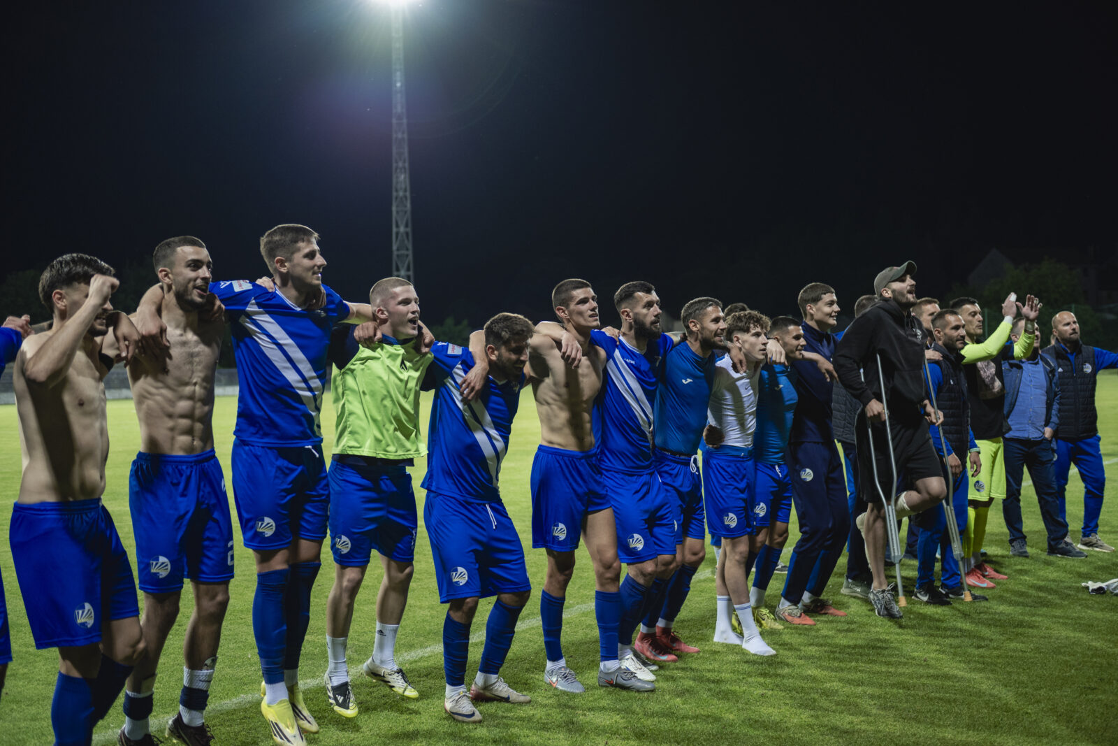 With the victory of FK Sutjeska over OFK Mladost Lob.bet in the match of the 35th round of the Meridianbet First Montenegrin Football League, which was played at the Brace Velasevic Stadium in Danilovgrad, Sutjeska secured the title of champion of Montenegro before the end of the round. Pobedom FK Sutjeske nad OFK Mladost Lob.bet u utakmici 35. kola Meridianbet Prve crnogorske fudbalske ligekoja je odigrana je na Stadionu brace Velasevic u Danilovgradu, Sutjeska je kolo pre kraja osigurala nas