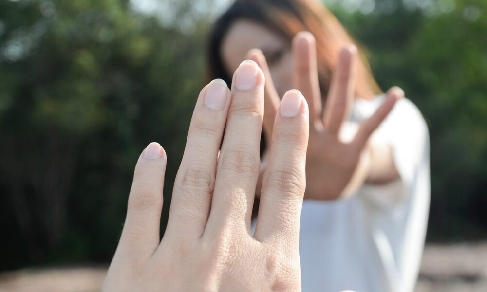 parting, leave, hands, distance, love, apart, attachment, by hand, little hands, parting, parting, distance, distance, distance, distance, distance, attachment, attachment