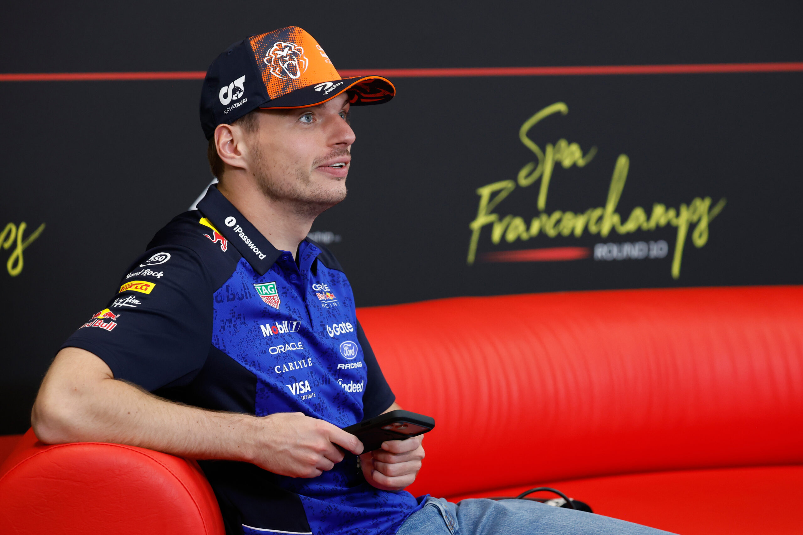 Max Verstappen ostaje tajanstven o svom budućnosti u Red Bullu