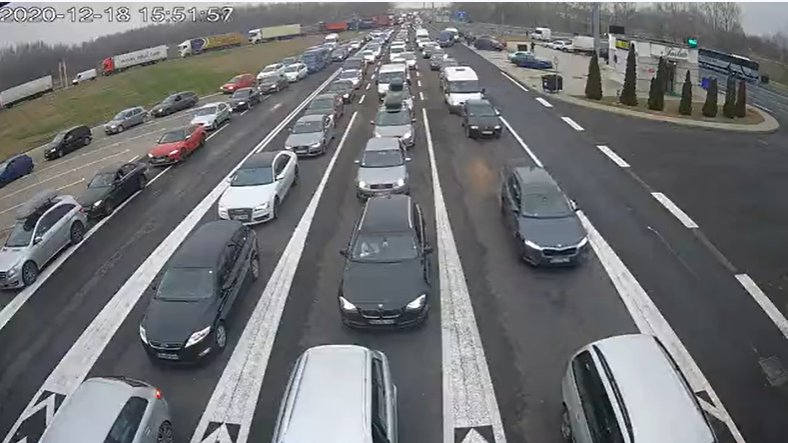 MUP upozorava na jedan od najopterećenijih vikenda ovog leta, pojačane kontrole na putevima – najopterećeniji vikend ovog leta
