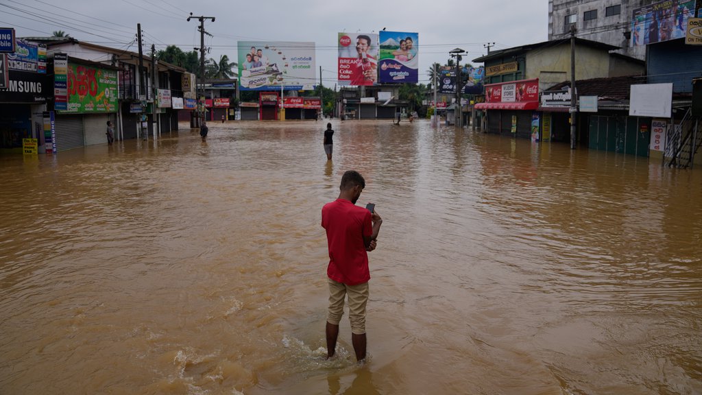 Poplave u Vijetnamu izazvale smrtne slučajeve i nestanke na severu zemlje