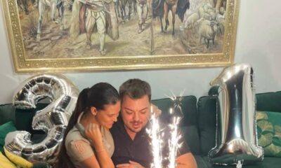 Sloba Vasić proslavio rođendan uz ćerku i tortu sa vatrometom
