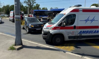 Sudar automobila i kombija kod Sente, poginuo stariji muškarac iz Čoke