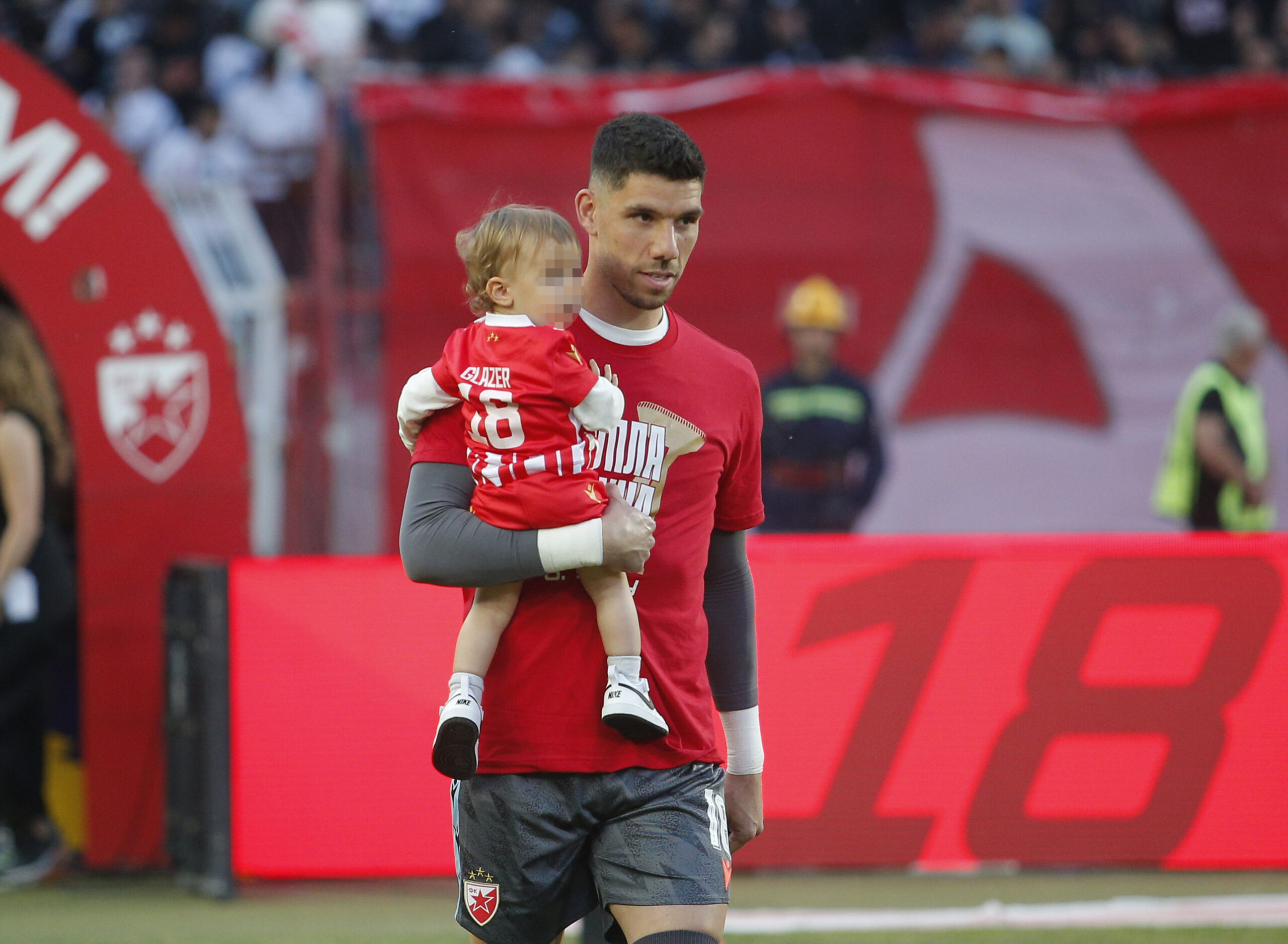 Šira Morag emotivno ispratila Omrija Glazera nakon odlaska iz Crvene zvezde