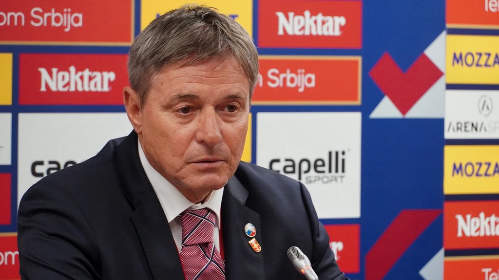 Dragan Stojković Piksi pretrpeo veliki gubitak: preminula majka u 86. godini – tuga u porodici Dragana Stojkovića
