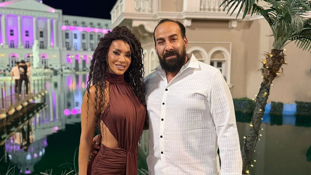 Milovan Minić i Aleks Nikolić stigli na žurku Velikog šefa, komentarisali plasman i Kačavendu – Milovan i Aleks na žurki Velikog šefa