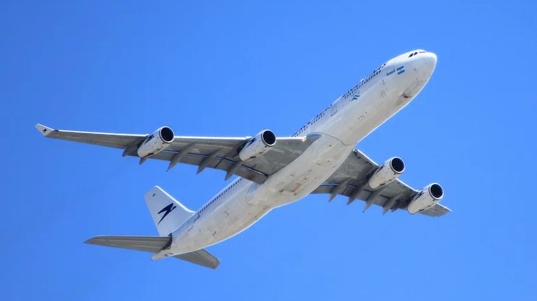 Avion Britiš ervejza sa 180 putnika izbegao sudar sa dronom iznad Vindzora – incident sa dronom iznad Vindzora