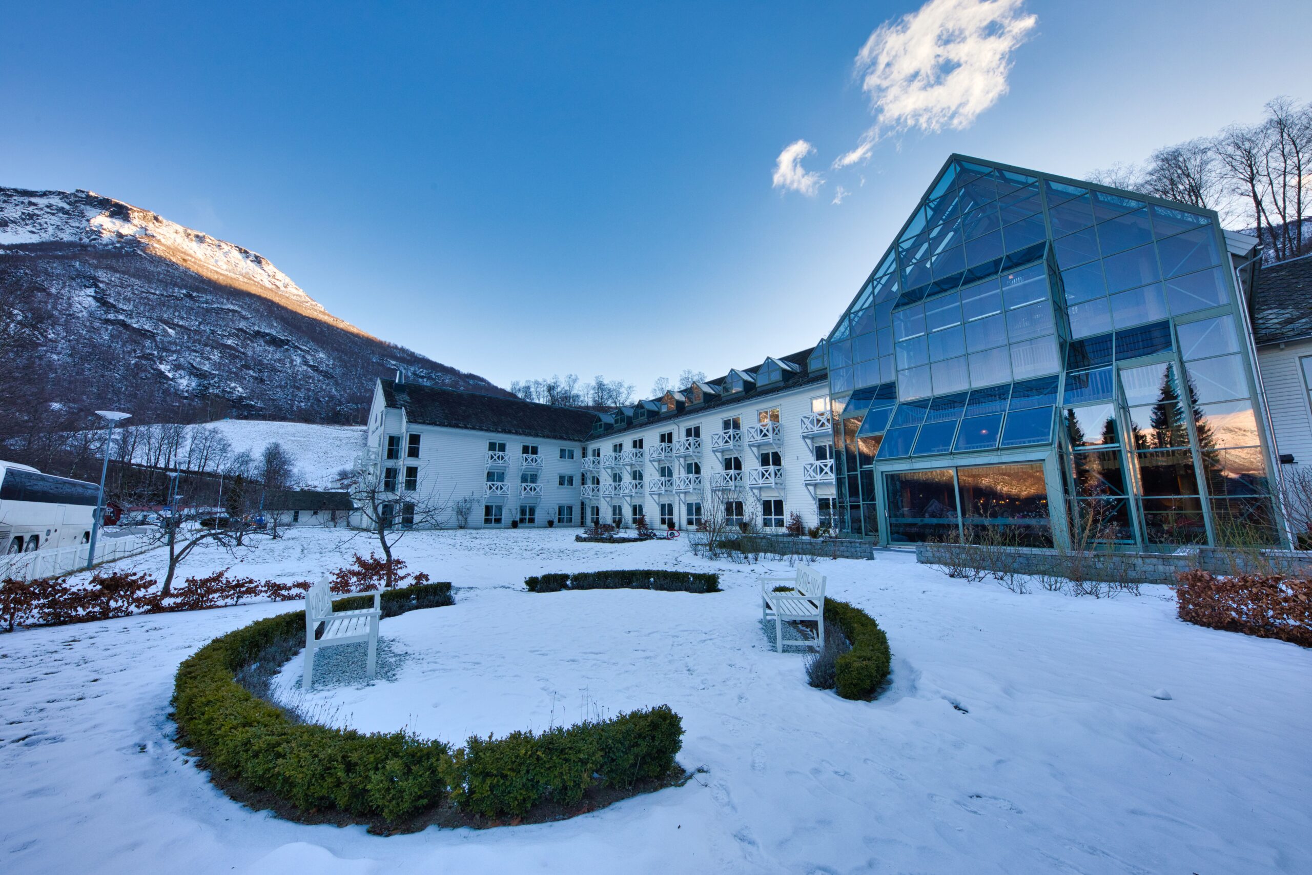 Država prodaje Jat apartmane na Kopaoniku za 5,16 miliona evra domaćim hotelijerima – jat apartmani Kopaonik