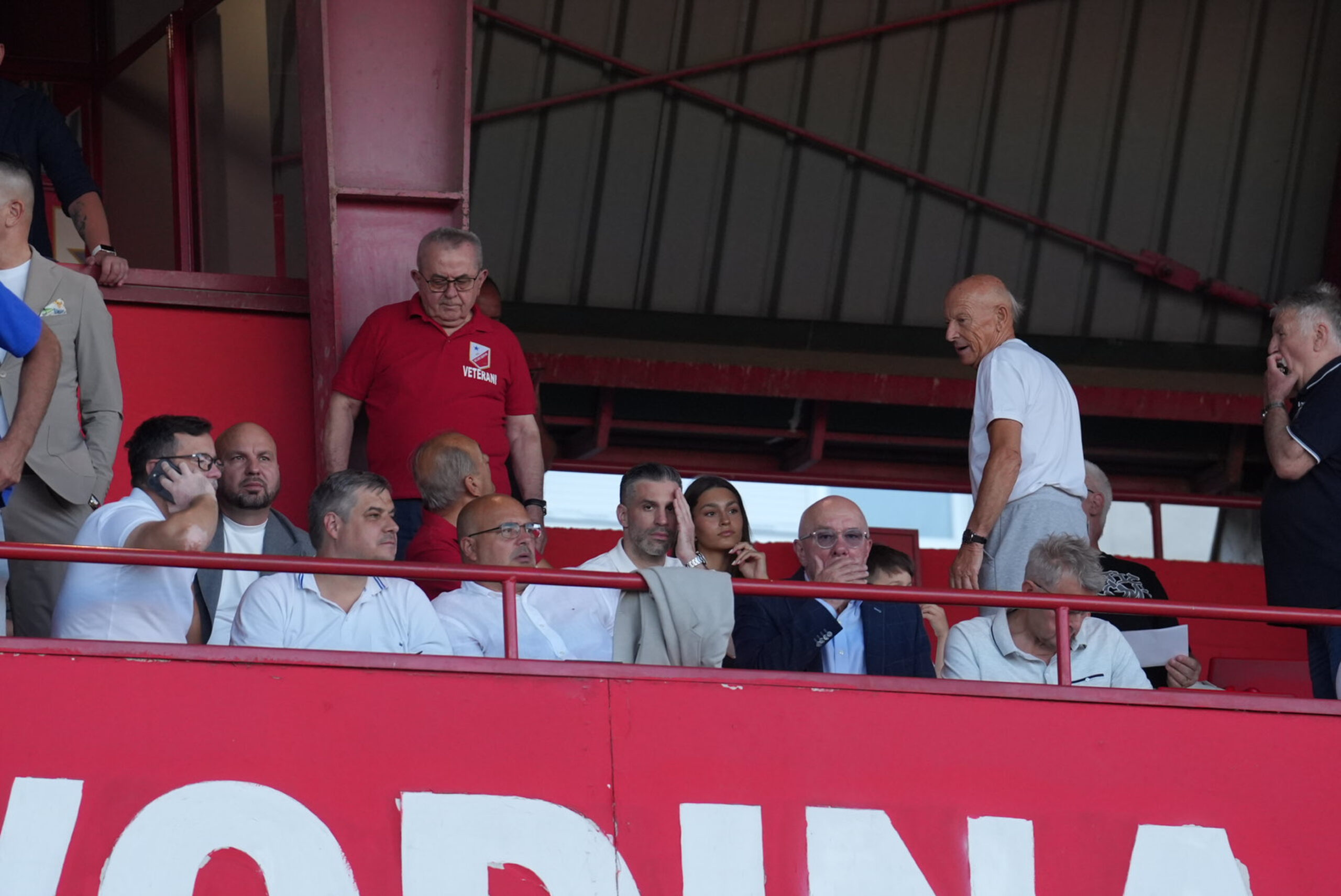 Dušan Alimpijević i Veljko Paunović podržali Vojvodinu protiv Ajaksa na Karađorđu – Dušan Alimpijević Veljko Paunović Vojvodina Ajaks