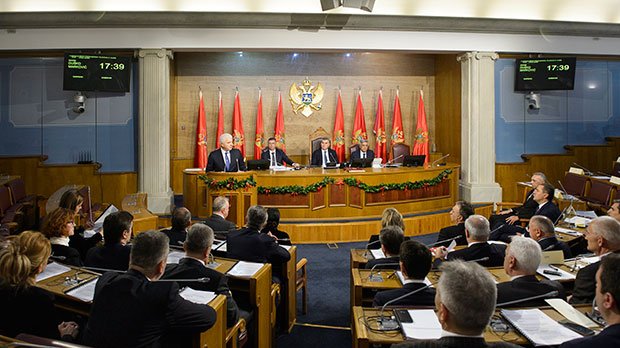 Skupština Crne Gore izglasala rekonstrukciju vlade i izabrala nove ministre – rekonstrukcija vlade u Skupštini Crne Gore