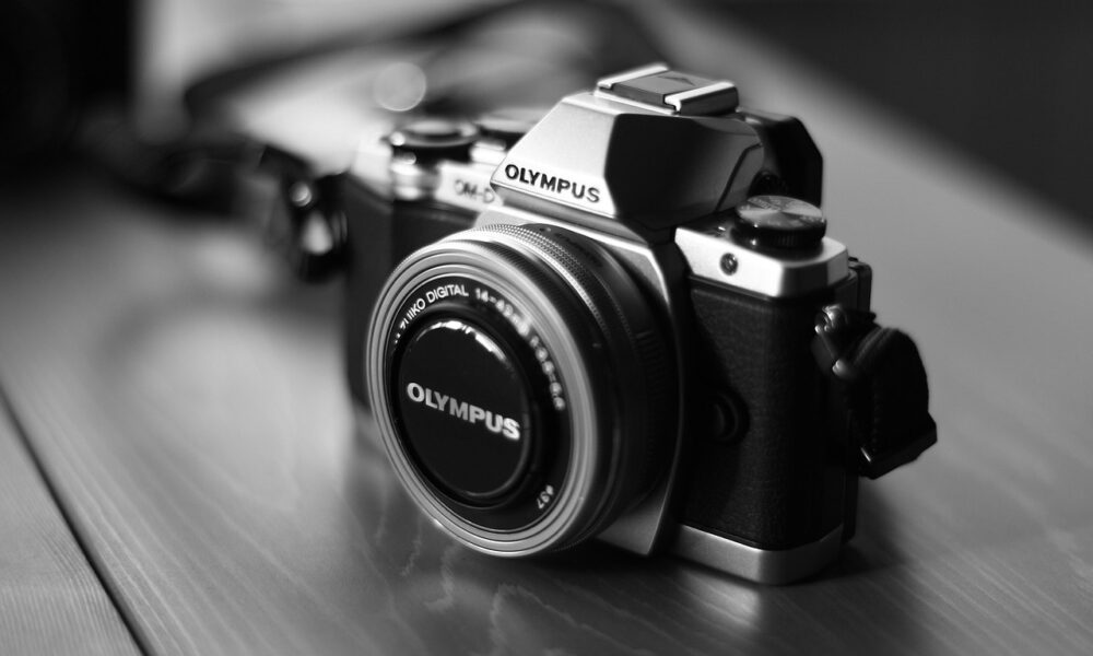 Lola x Miffy digitalni fotoaparat stiže sa tematskim kaišem za zglob