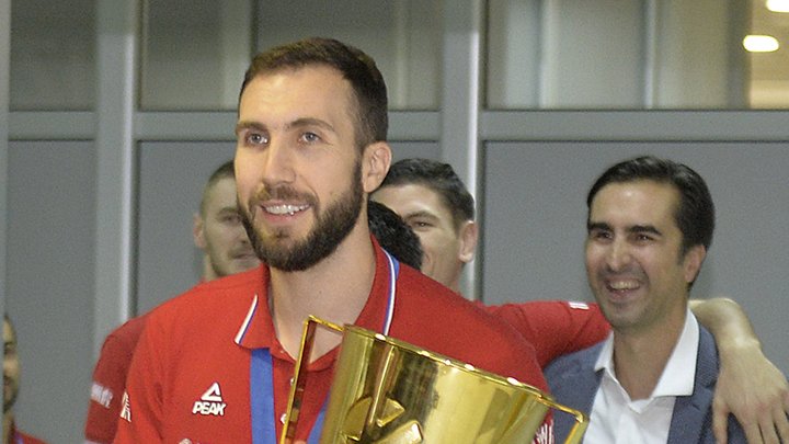 Nemanja Petrić potpisao za Crvenu zvezdu posle povratka iz Partizana