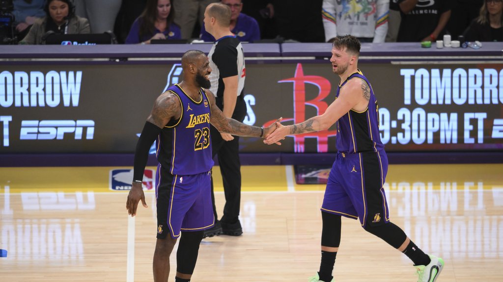 Lebron Džejms prihvatio minimalac, Milan Momčilović sa većom platom u NBA – napad u Filadelfiji