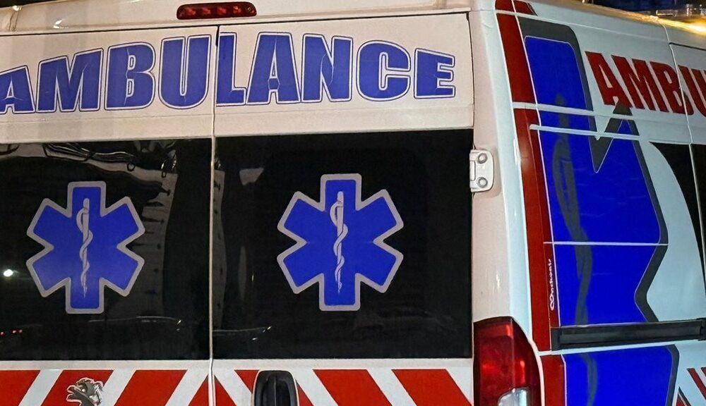 Nesreća kod Novog Sada, troje mladih poginulo u automobilu u kanalu