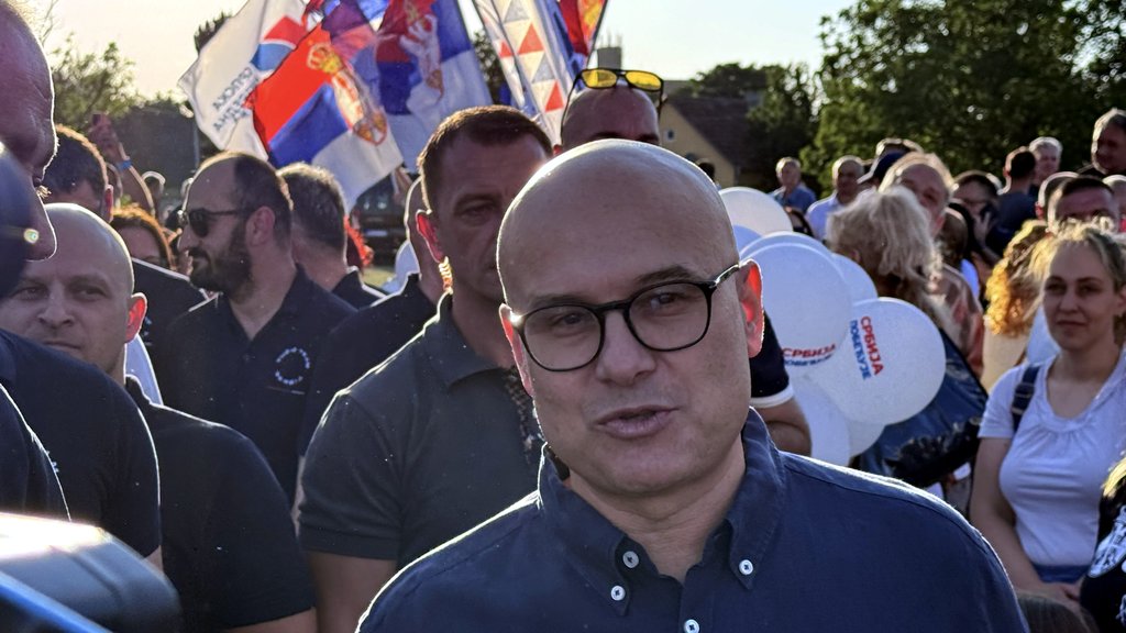 Miloš Vučević pozvao na jedinstvo u Šajkašu uoči izbora – napad na jednu majku