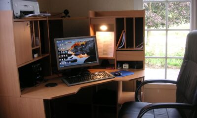 Nanoleaf predstavio inovativni monitor stand sa integrisanim osvetljenjem za radni sto – nanoleaf monitor stand