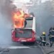 Požar zahvatio autobus gradskog prevoza u Ulici Mite Ružića, nema povređenih – požar na autobusu