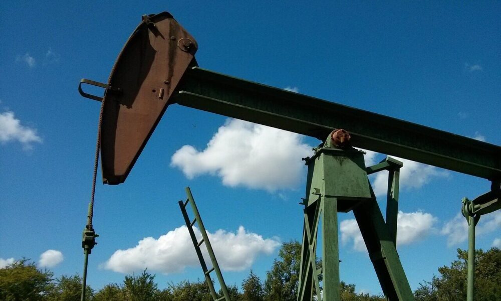 oil, oil production, oil pump, heating oil, crude oil, crude oil, crude oil, crude oil, crude oil, crude oil