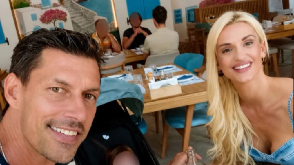 Anja Mit podelila porodičnu fotografiju sa Vladimirom i sinom Filipom, fanovi oduševljeni – porodična fotografija Anje Mit