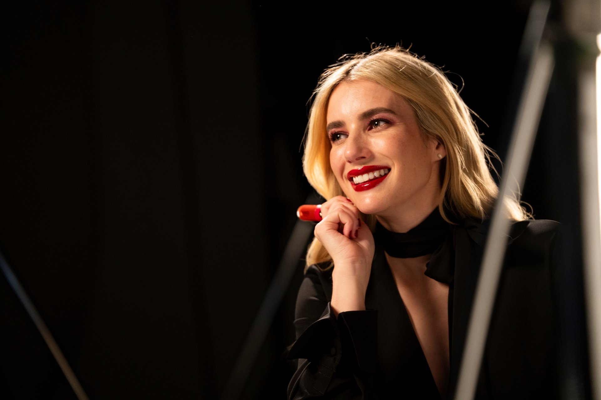 Emma Roberts oduševila u unikatnoj venčanici vodećeg proizvođača – Emma Roberts venčanica