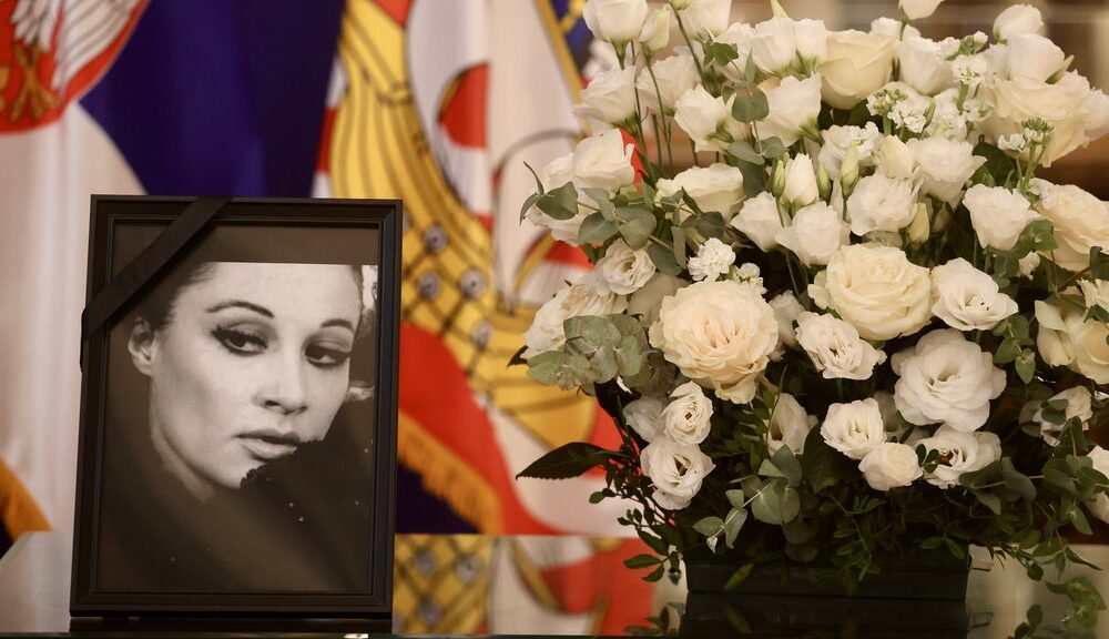 Olivera Katarina ispraćena uz poruke poštovanja: Komemoracija u Skupštini grada Beograda – komemoracija Oliveri Katarini