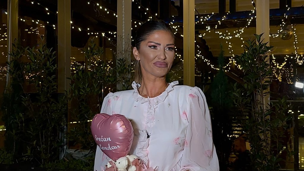 Ana Radulović otkrila planove za kuću u Resniku i progovorila o prijateljstvu sa Bojanom Lazić – Ana Radulović i Bojana Lazić
