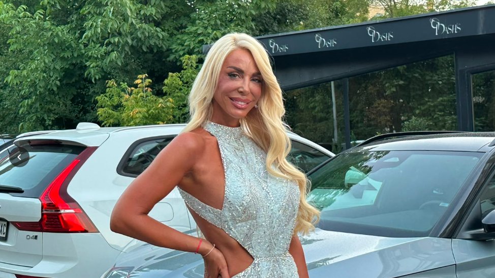 Bojana Lazić proslavila 40. rođendan: Elegantna toaleta, slavlje uz iznenađenja i priznanja – proslava 40. rođendana Bojane Lazić