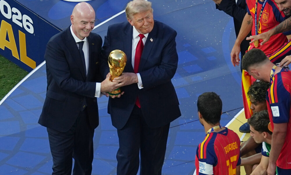 Đani Infantino i Donald Tramp predlažu podelu Svetskog prvenstva uz 40 miliona dolara po savezu