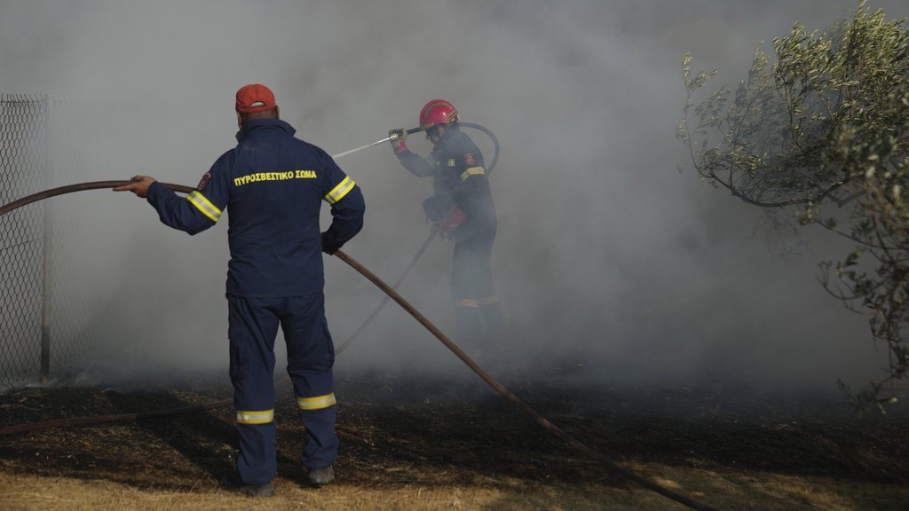 Dvojica vatrogasaca poginula tokom gašenja požara kod Retimna na Kritu – požar kod Retimna na Kritu