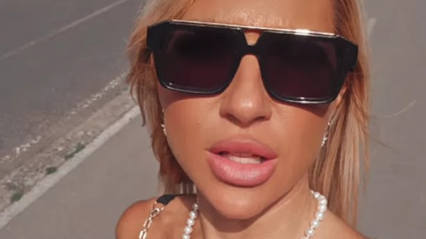 Jovana Jeremić vozi rolere na Adi Ciganliji i privlači poglede atraktivnim izdanjem – Jovana Jeremić na Adi Ciganliji