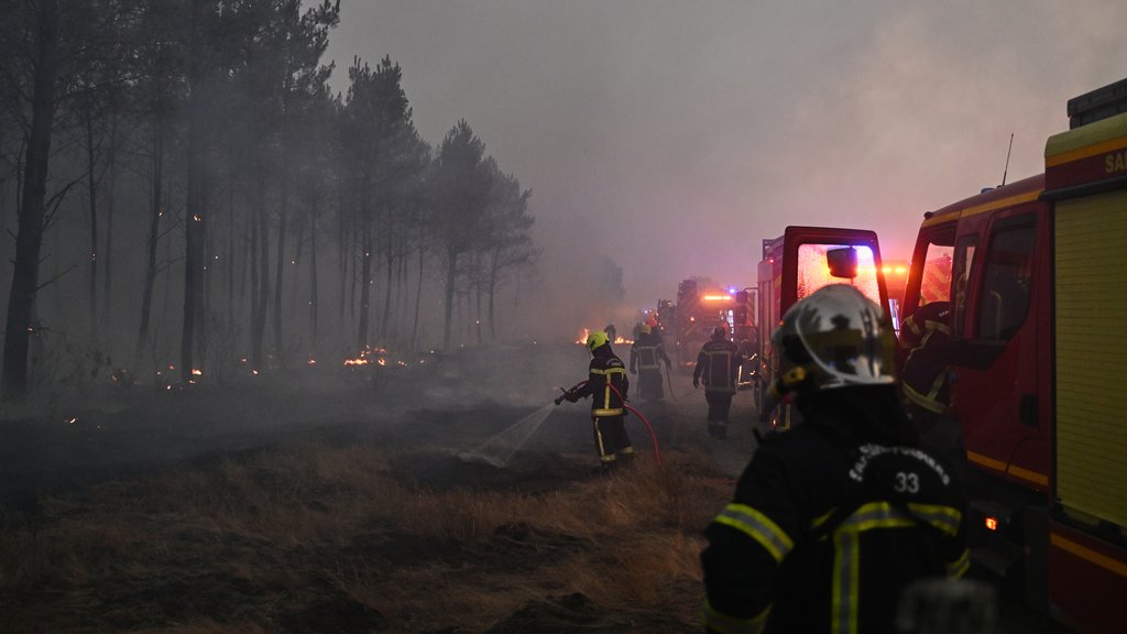 Požari u južnoj Evropi izazvali evakuacije i ljudske žrtve