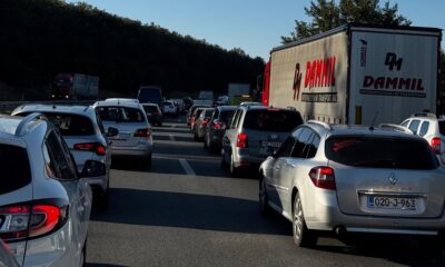 Saobraćajna nezgoda na auto-putu Beograd-Niš, vozila u koloni zbog prevrnutog kombija
