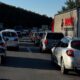 Saobraćajna nezgoda na auto-putu Beograd-Niš, vozila u koloni zbog prevrnutog kombija