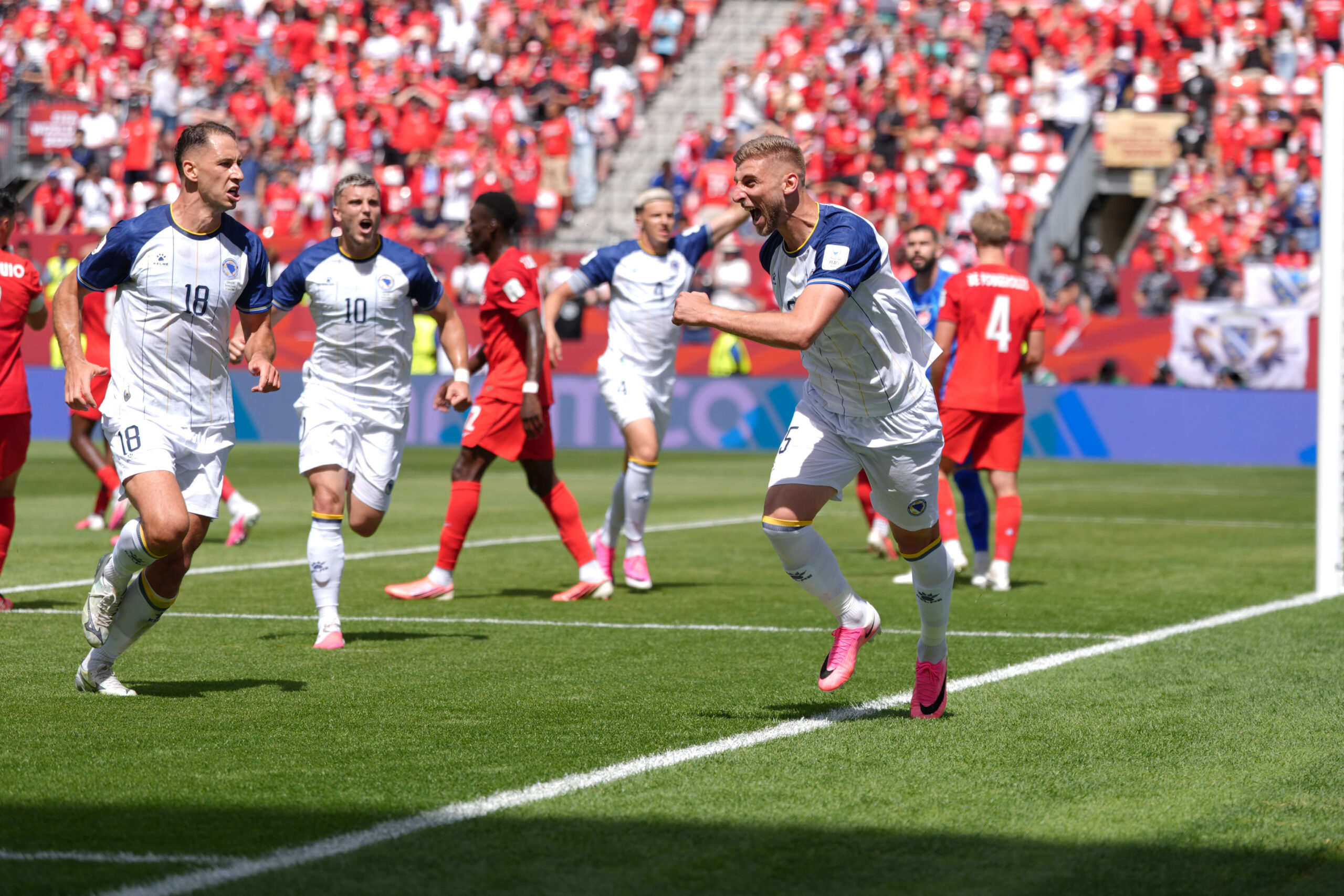 Jovo Lukić postigao gol za Kluž, ali ispao iz Lige konferencija protiv Brana