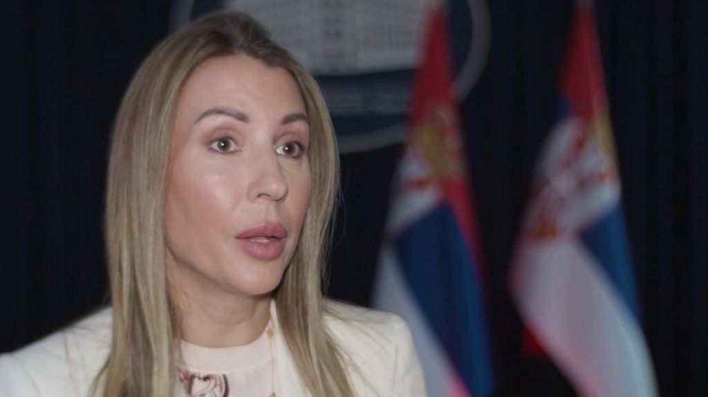 Ministarka Đedović Handanović pozvala na štednju struje zbog letnje potrošnje – letnja potrošnja električne energije dostigla zimski nivo